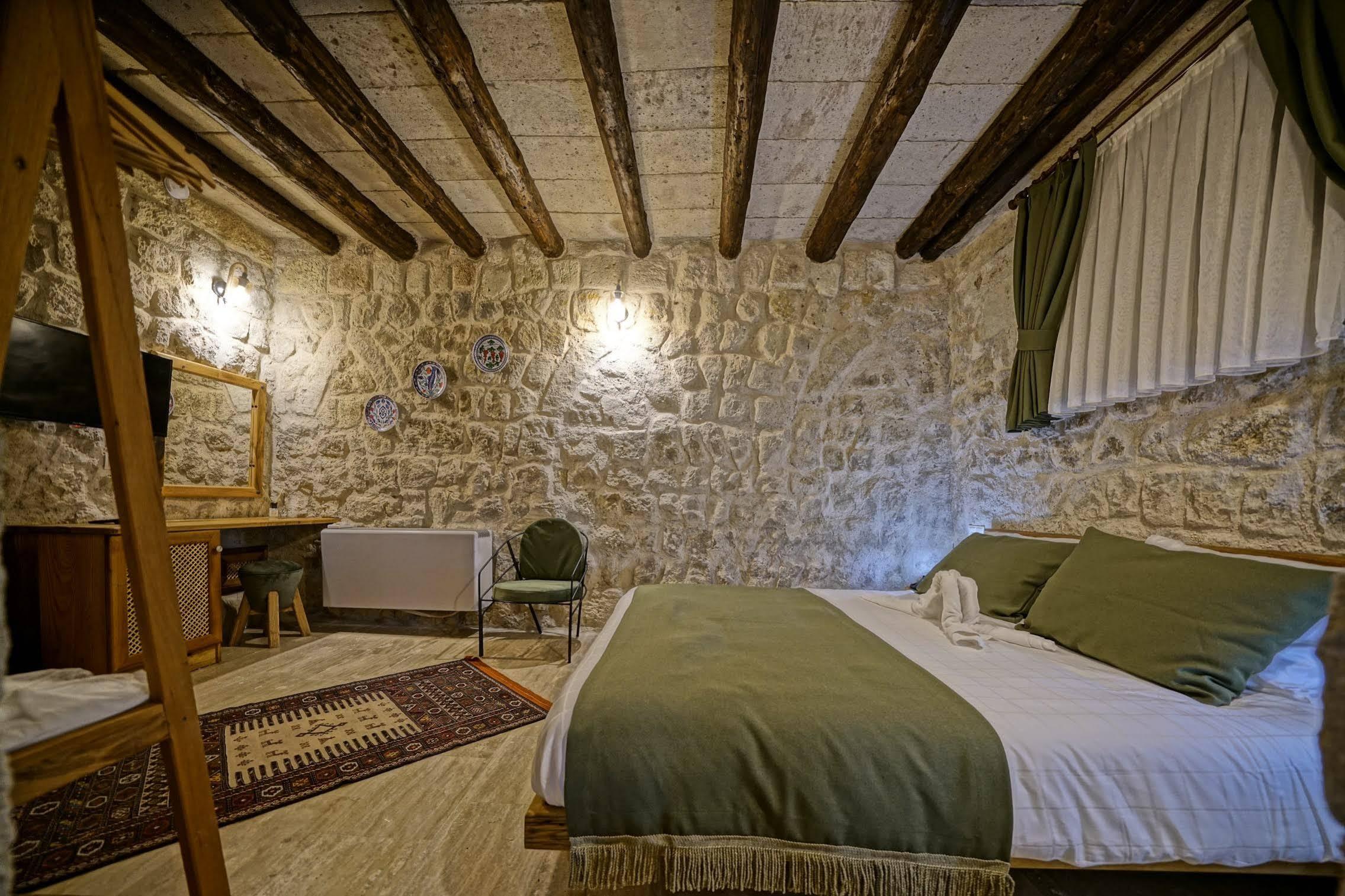 Vigneron Cave Hotel Nevsehir Exterior photo