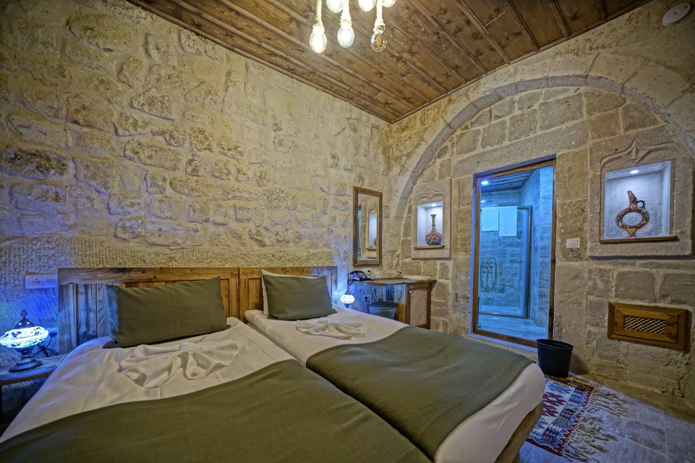 Vigneron Cave Hotel Nevsehir Exterior photo