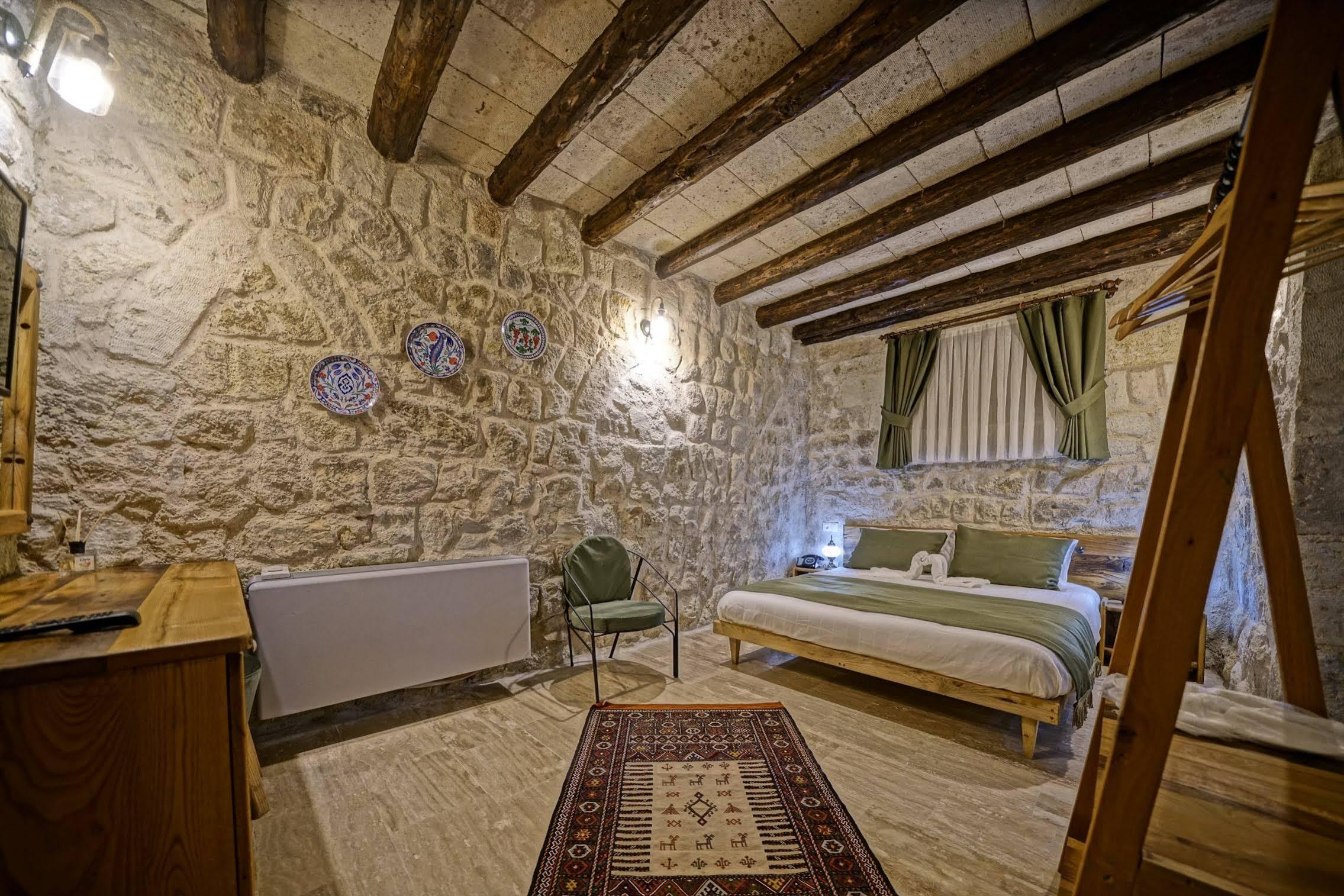 Vigneron Cave Hotel Nevsehir Exterior photo