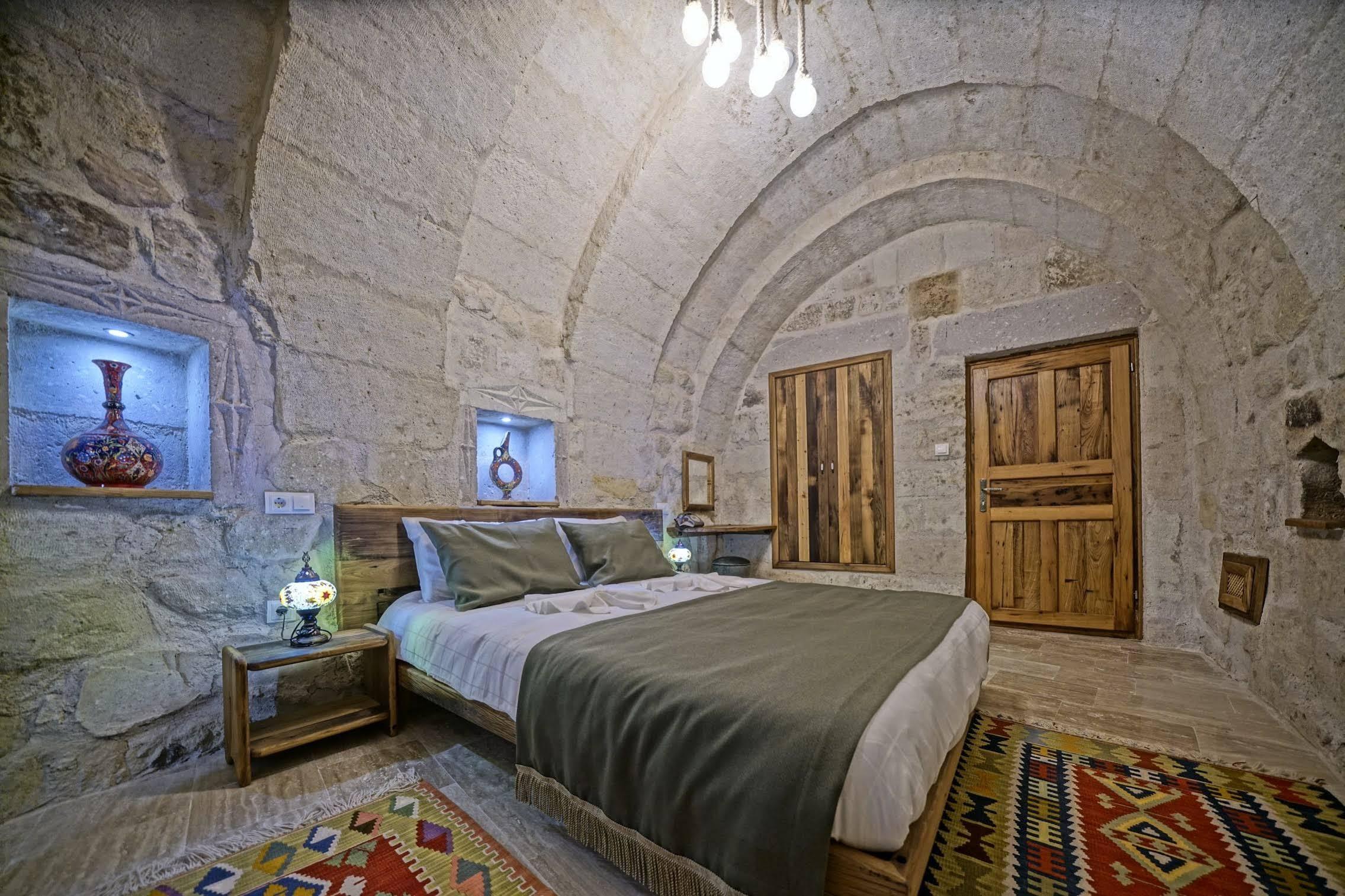 Vigneron Cave Hotel Nevsehir Exterior photo
