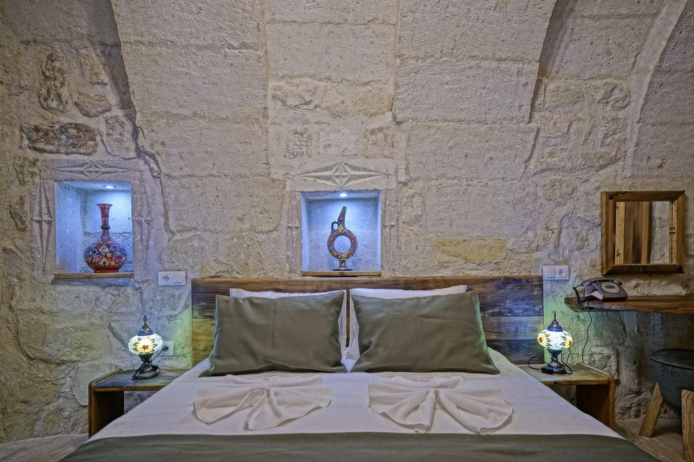 Vigneron Cave Hotel Nevsehir Exterior photo