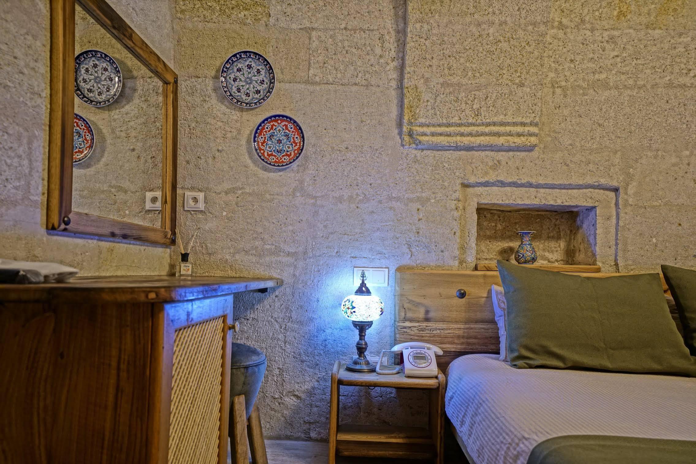 Vigneron Cave Hotel Nevsehir Exterior photo