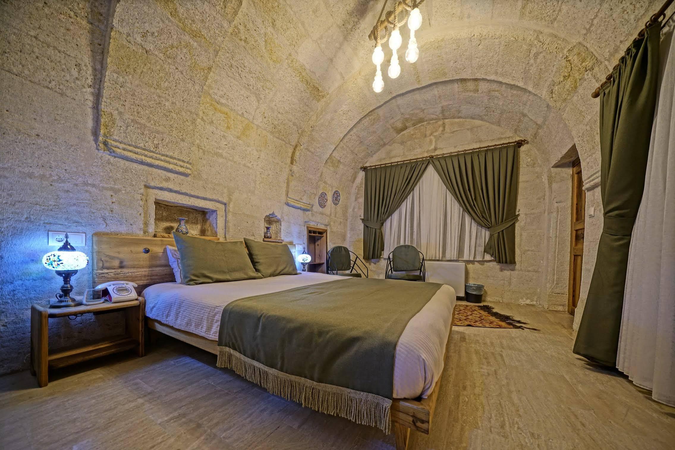 Vigneron Cave Hotel Nevsehir Exterior photo