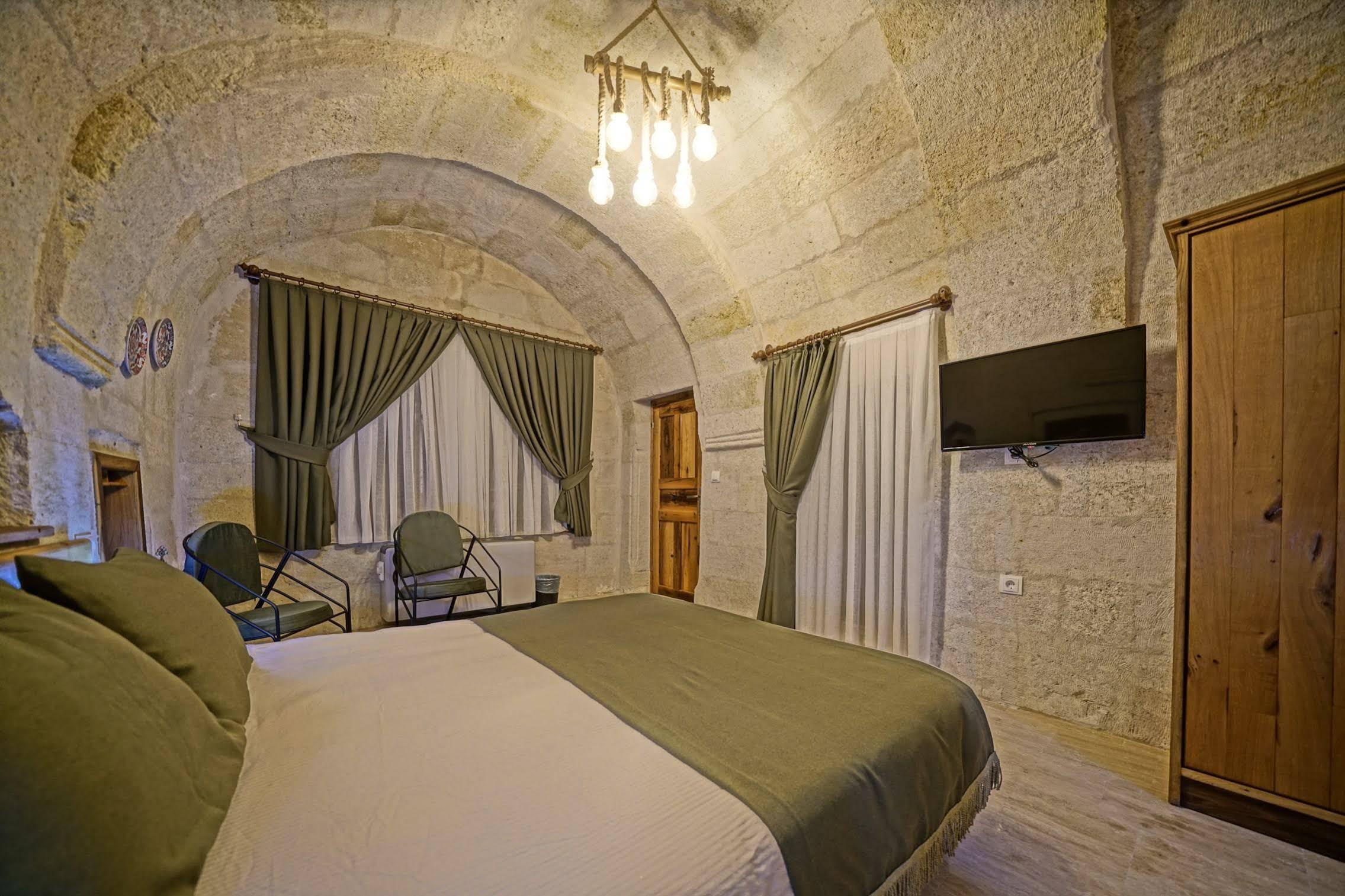 Vigneron Cave Hotel Nevsehir Exterior photo