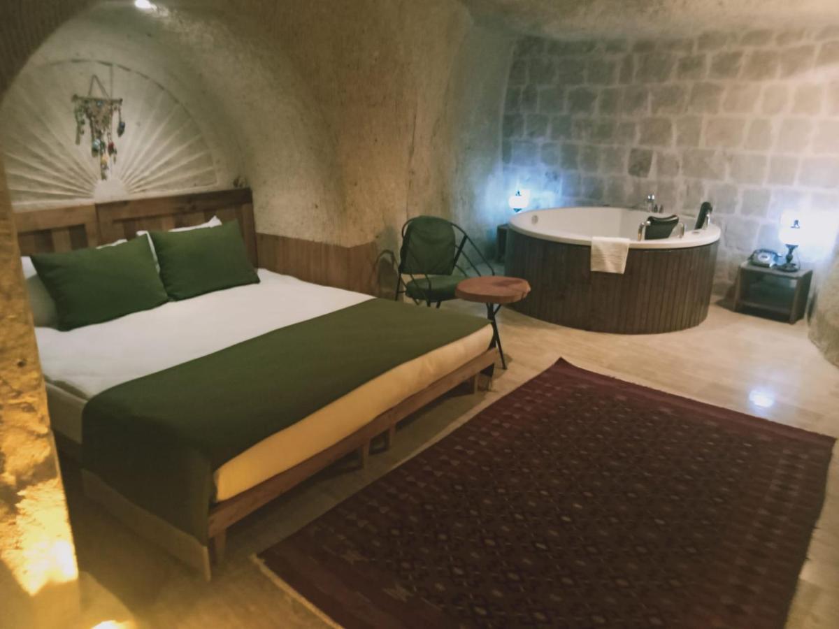 Vigneron Cave Hotel Nevsehir Exterior photo
